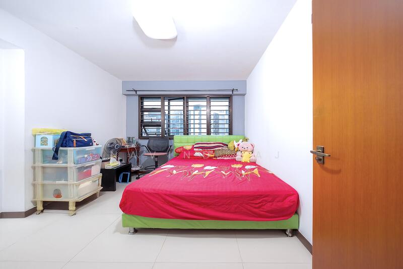 Common Room 1
