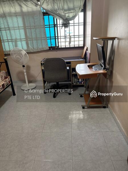 For Rent - 951 Hougang Avenue 9
