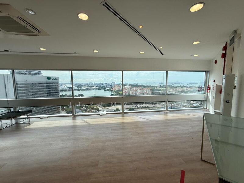 Gateway East, 152 Beach Road, 6,359 sqft, Office For Rent, by Jeremy Lim, 60110580 - CommercialGuru.com.sg