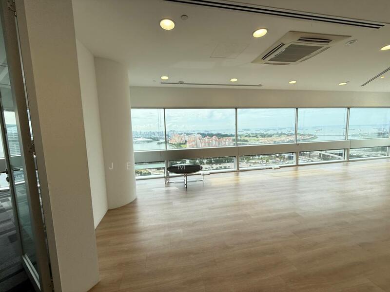 Gateway East, 152 Beach Road, 6,359 sqft, Office For Rent, by Jeremy Lim, 60110580 - CommercialGuru.com.sg