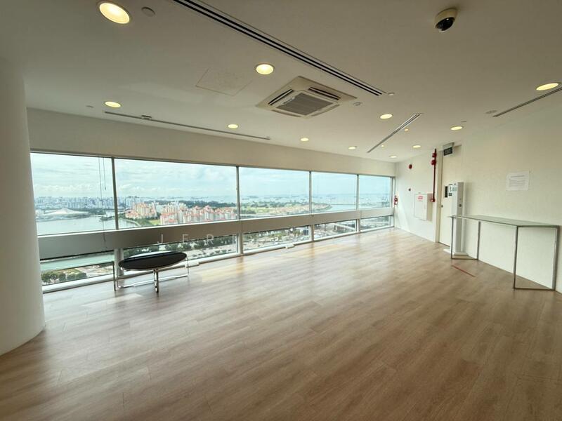 Gateway East, 152 Beach Road, 6,359 sqft, Office For Rent, by Jeremy Lim, 60110580 - CommercialGuru.com.sg