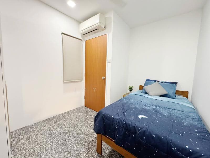 Regent Grove, 52 Choa Chu Kang North 7, Dairy Farm / Bukit Panjang / Choa Chu Kang, Room Rental, 100 sqft, Condominium For Rent, by Joy Lai, 60110616 - Bedroom - PropertyGuru.com.sg