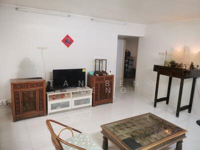 For Sale - 612 Ang Mo Kio Avenue 4