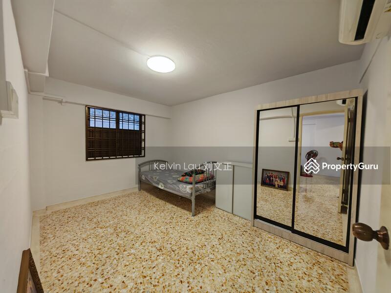 Front Bedroom