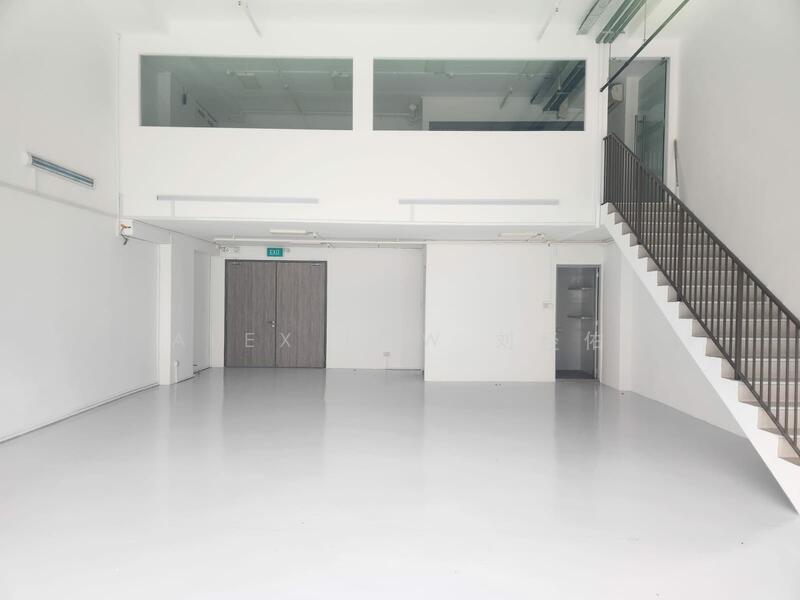 Showroom unit at ground floor, , 2,454 sqft, Light Industrial (B1) For Rent, by Alex Low 刘经佑, 60110757 - Interior - CommercialGuru.com.sg
