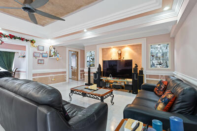 For Sale - 221 Pasir Ris Street 21