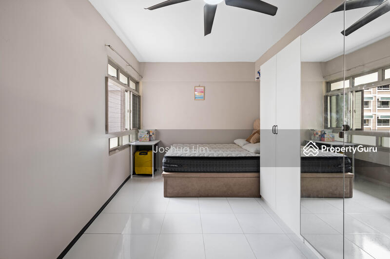 For Sale - 221 Pasir Ris Street 21