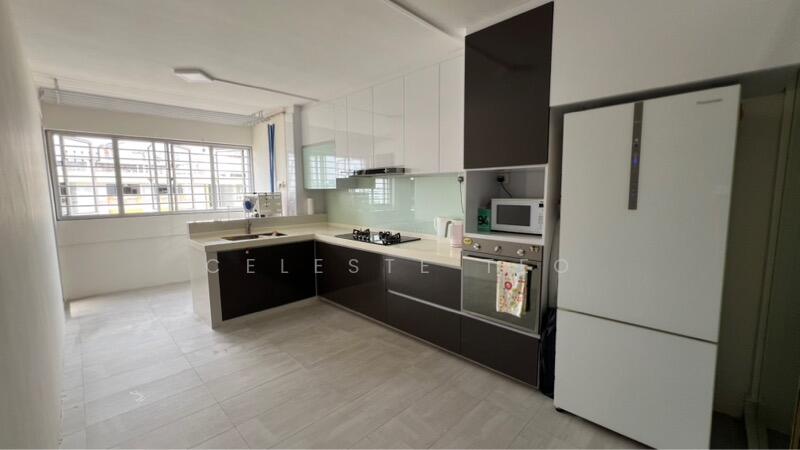 For Sale - 523 Ang Mo Kio Avenue 5