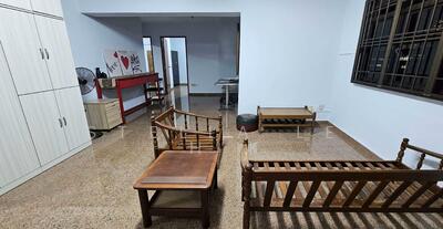 For Sale - 813 Jellicoe Road