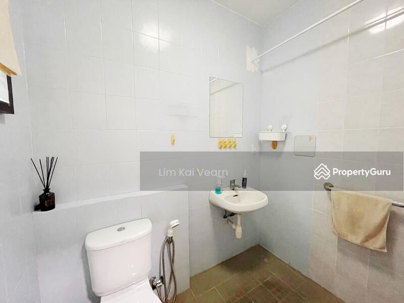 For Rent - Frankel Estate