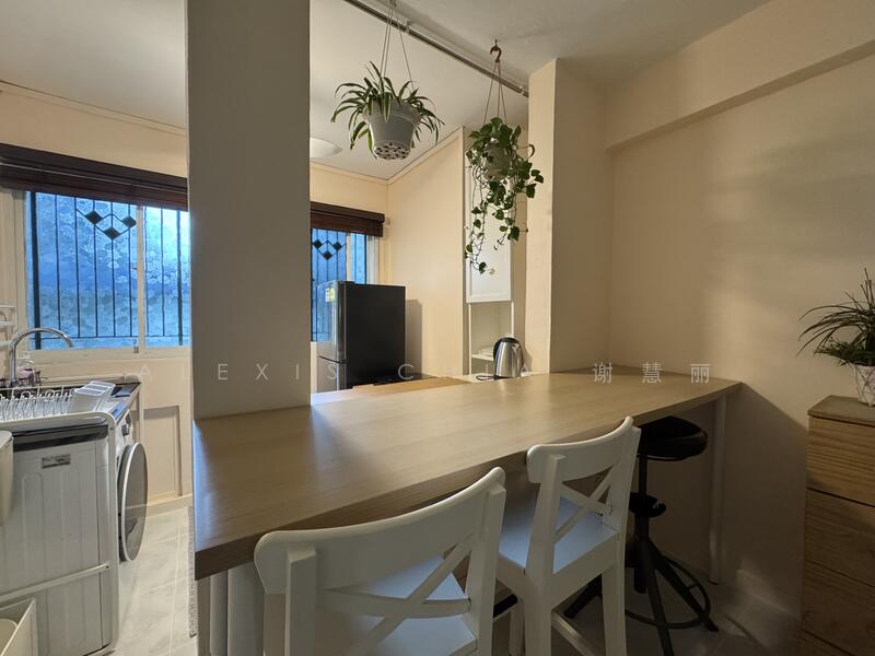 109 Woodlands Street 13, 109 Woodlands Street 13, Room Rental, 350 sqft, HDB Flat For Rent, by Alexis Chia 谢慧丽, 60111130 - Kitchen - PropertyGuru.com.sg