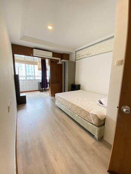 For Rent - King's Mansion