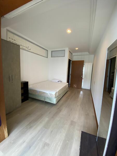 For Rent - King's Mansion