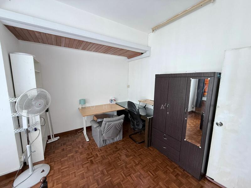 For Rent - King's Mansion