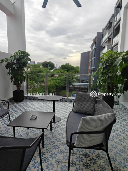 For Rent - MASTER ROOM WITH NO OWNER STAY BRAND NEW WITH POOLS 2 PAX