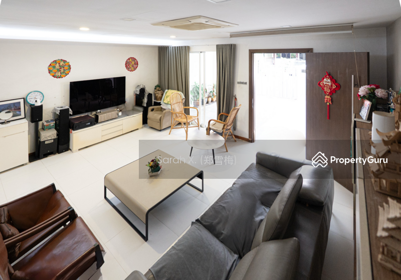 For Sale - Delightful Daisy Avenue Terrace with Balcony