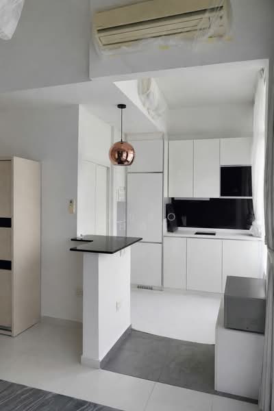 Loft@Holland, 151 Holland Road, 2 Bedrooms, 980 sqft, Condominium For Sale, by Tasso Chan, 60111344 - Kitchen - PropertyGuru.com.sg