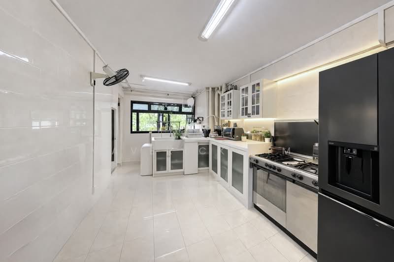 530 Jurong West Street 52, 530 Jurong West Street 52, 2 Bedrooms, 882 sqft, HDB Flat For Sale, by Maverick Lim, 60111435 - PropertyGuru.com.sg