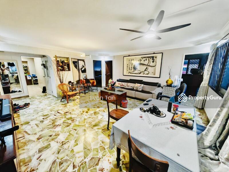 For Sale - 185 Bukit Batok West Avenue 6