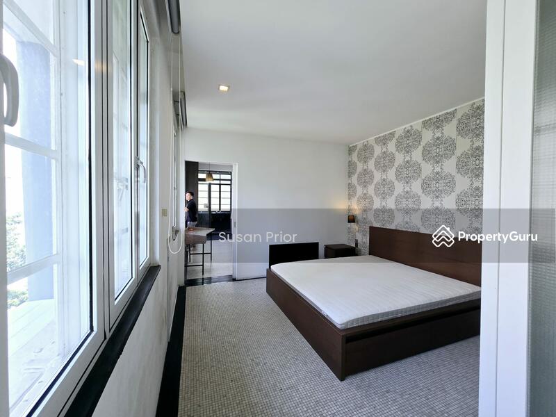 For Rent - Tiong Bahru 5 Mins to MRT RARE PENTHOUSE