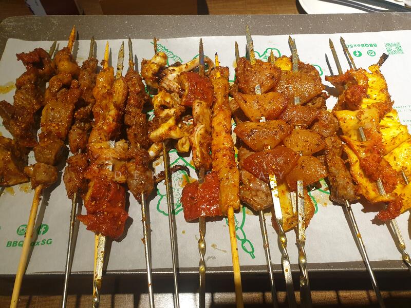 One Holland Village, 7 Holland Village Way, 183 sqft, Food & Beverage For Rent, by Dennis Tay, 60111543 - CommercialGuru.com.sg