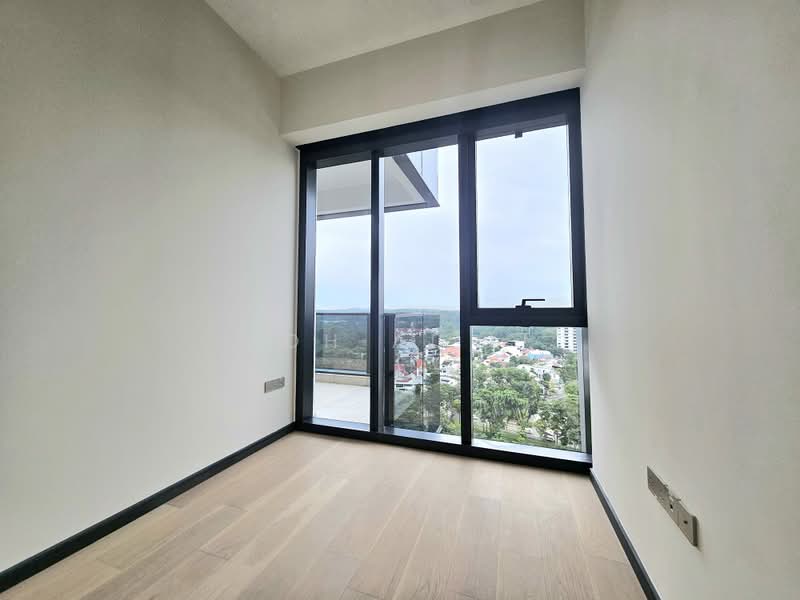 Perfect Ten, 321 Bukit Timah Road, 3 Bedrooms, 1,227 sqft, Condominium For Sale, by Koh Ai Li, 60111604 - Common bedroom - PropertyGuru.com.sg