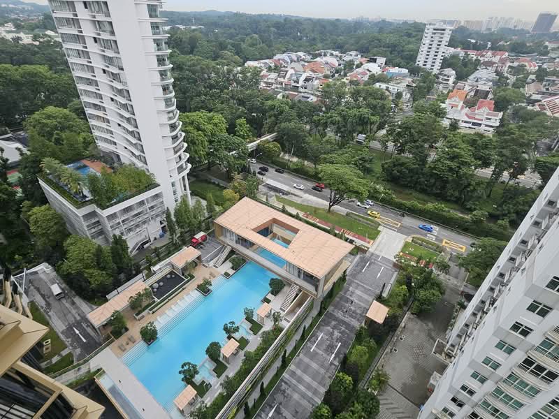 Perfect Ten, 321 Bukit Timah Road, 3 Bedrooms, 1,227 sqft, Condominium For Sale, by Koh Ai Li, 60111604 - Pool view - PropertyGuru.com.sg