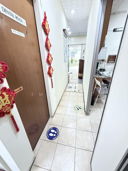 Clinic at 442 Pasir Ris Drive 6, , 300 sqft, Shop / Shophouse For Rent, by Emily Kee, 60111711 - Corridor - CommercialGuru.com.sg