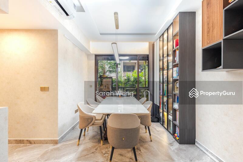 For Sale - The Commodore