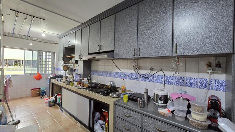 For Rent - 21 Queen's Close