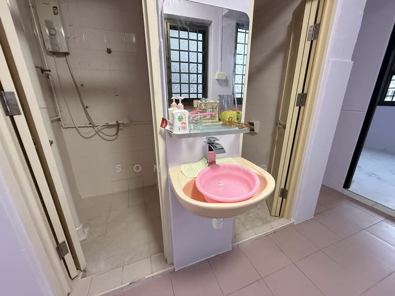 For Rent - 9 Jalan Kukoh