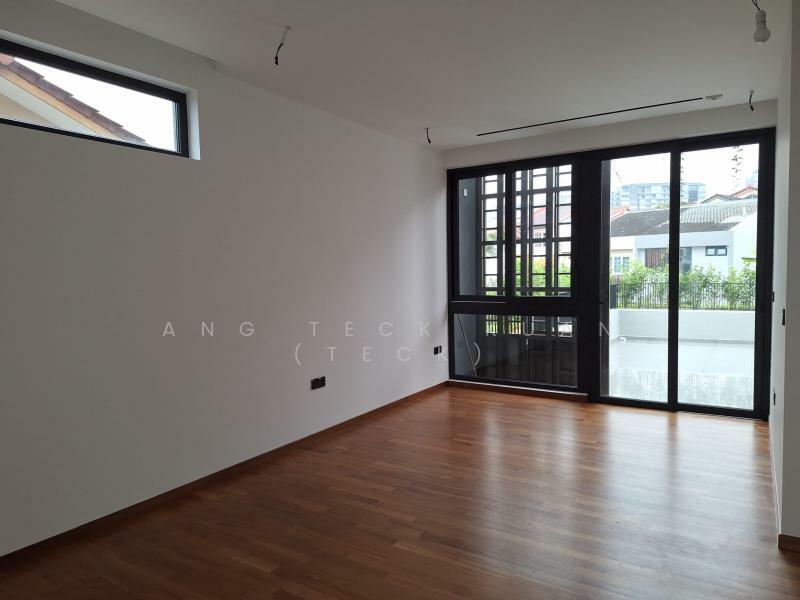 ✨️Heyyyy! Last 2 Units Left!✨️, ✨️1km Henry Park✨️Holland Rd ✨️, 5 Bedrooms, 4,574 sqft, Terraced House For Sale, by Ang Teck Kuan (Teck), 60112189 - Living Room - PropertyGuru.com.sg