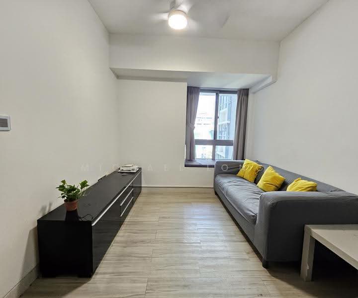 Alexis, 356 Alexandra Road, Alexandra / Commonwealth, 1 Bedroom, 388 sqft, Condominium For Sale, by Michael Long, 60112264 - Living Room - PropertyGuru.com.sg