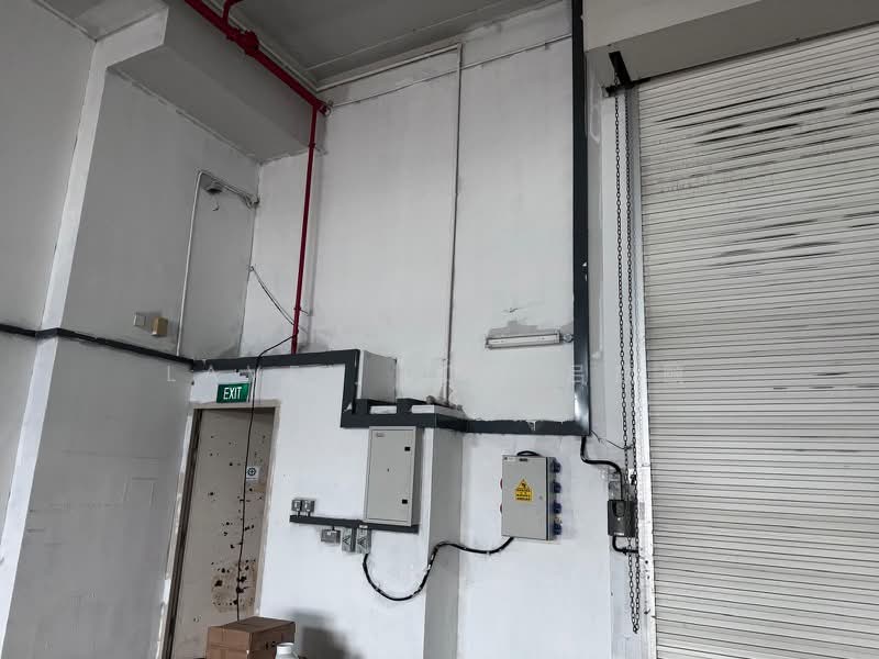 West Connect Building, 10 Buroh Street, 3,460 sqft, Factory / Workshop (B2) For Sale, by Laven Loo 吕欣颐, 60112323 - CommercialGuru.com.sg