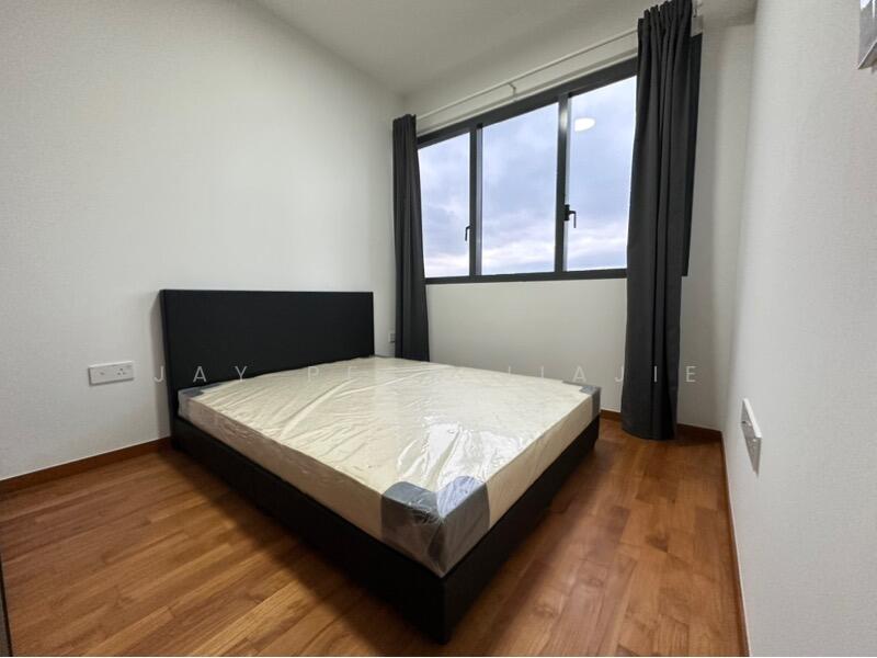For Rent - Stirling Residences