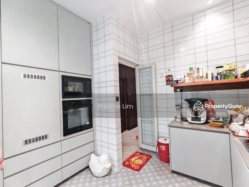 For Sale - Beautiful Corner Terrace Cowdray Avenue Serangoon Garden