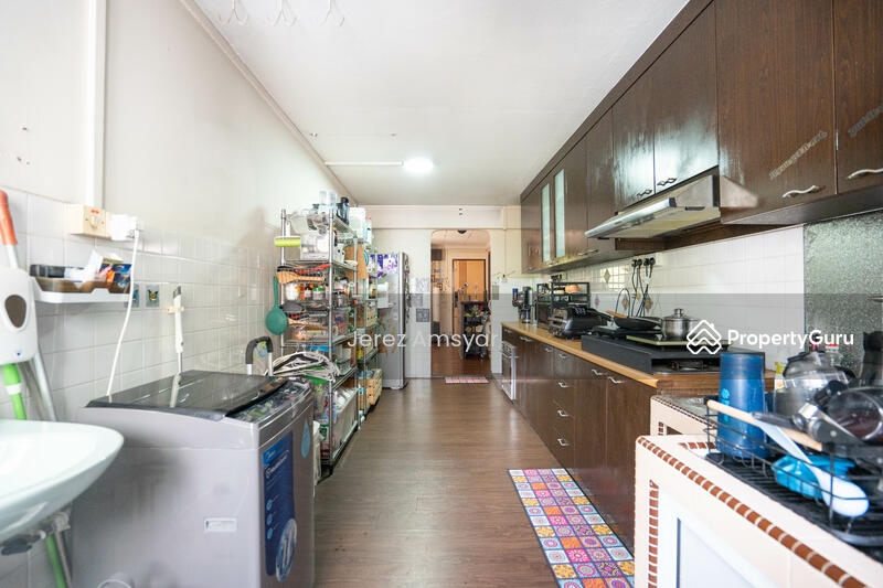 For Sale - 305 Bukit Batok Street 31