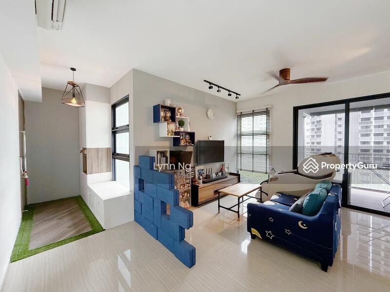 Living Room & Entryway