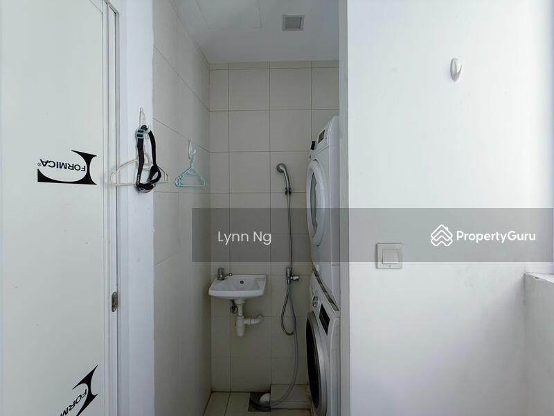 Yard & WC