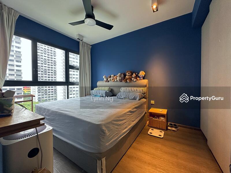 Master Bedroom with King Sized Bed