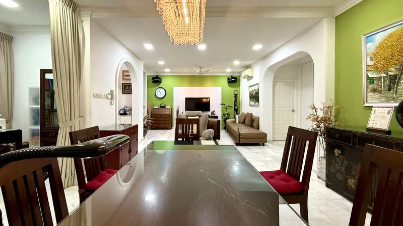 💎SSProperty💎Extensive Variety of Landed-Semi-D, Jalan Angin Laut, 4 Bedrooms, 3,000 sqft, Semi-Detached House For Sale, by CHEN ., 60112615 - Living Room - PropertyGuru.com.sg