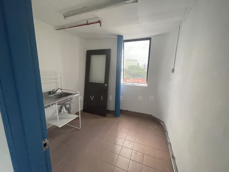 Lian Cheong Industrial Building, 12 Little Road, 3,500 sqft, Light Industrial (B1) For Rent, by Davies Ng, 60112757 - Interior - CommercialGuru.com.sg