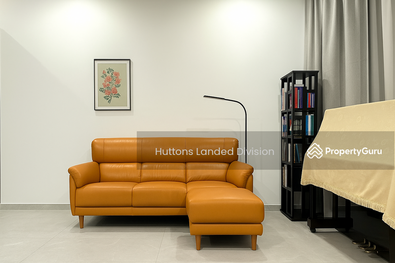 Living Room (AI decluttered)