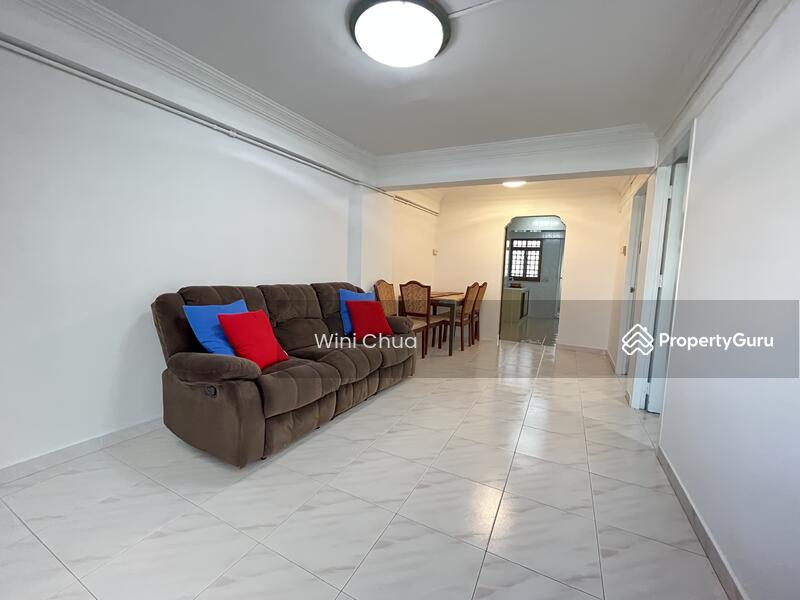 For Rent - 105 Henderson Crescent