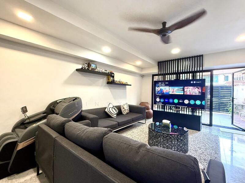 For Sale - Modern 3 Storey Terrace move in condition