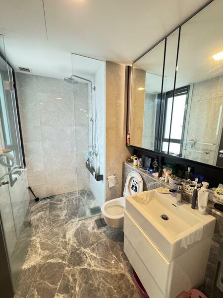 Principal Garden, 95 Prince Charles Crescent, Alexandra / Commonwealth, 1 Bedroom, 484 sqft, Condominium For Rent, by WEI DENG, 60113020 - Bathroom - PropertyGuru.com.sg