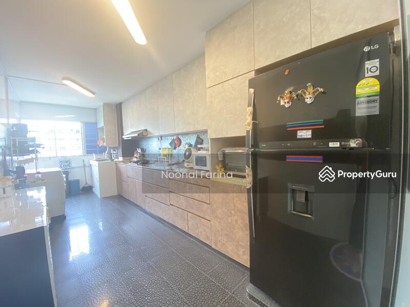 For Sale - 504 Hougang Avenue 8