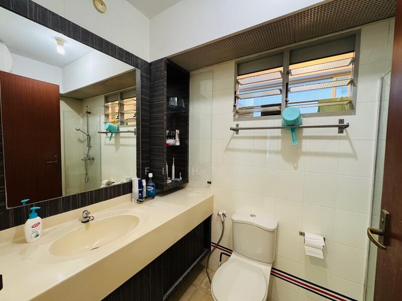 Common Bathroom