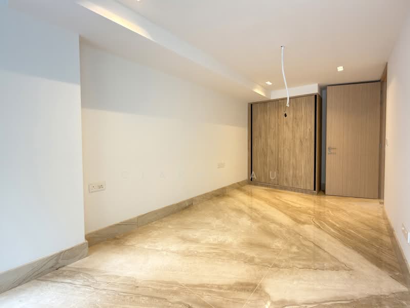 CORNER TERRACE 2.5 Sty @ Brighton Crescent | Lift & Pool | 1km CHIJ & Zhonghua Pri ★ Eminence Landed, Brighton Crescent, Serangoon Garden, Lor Chuan, 6 Bedrooms, 6,000 sqft, Corner Terrace For Sale, by Clarry Au, 60113221 - Interior - PropertyGuru.com.sg