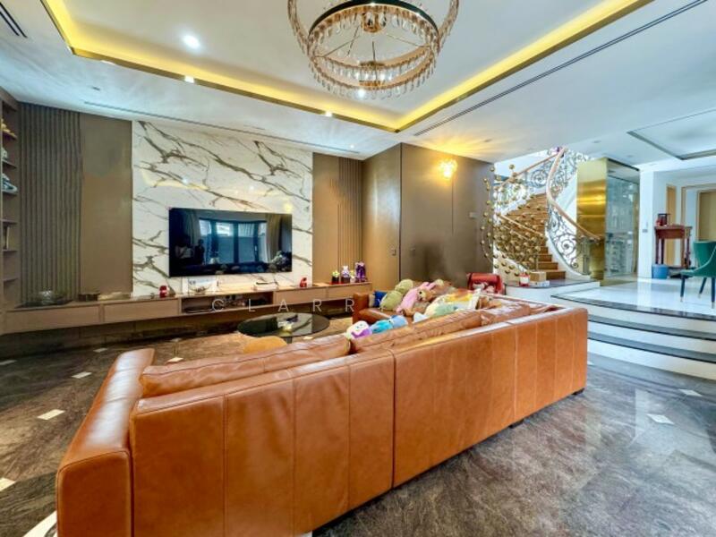For Sale - DETACHED House 3.5-storey Like New | D16 Simpang Bedok ★Eminence Landed★